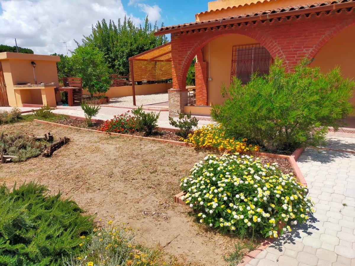 Casa Marina Lu Tuvaraggiu Casa Vacanze 索尔索 外观 照片
