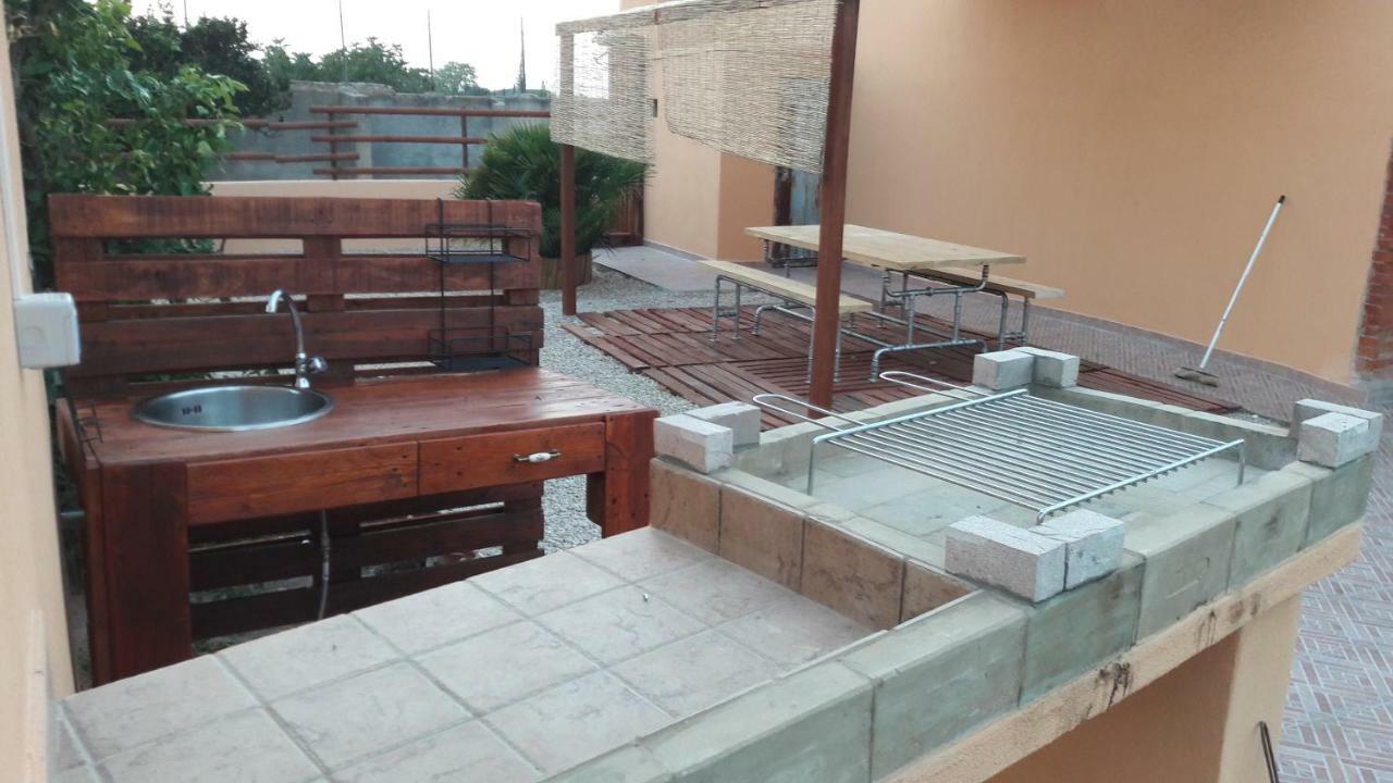 Casa Marina Lu Tuvaraggiu Casa Vacanze 索尔索 外观 照片