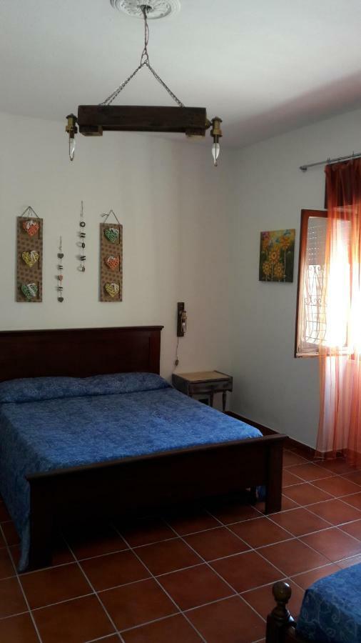 Casa Marina Lu Tuvaraggiu Casa Vacanze 索尔索 外观 照片