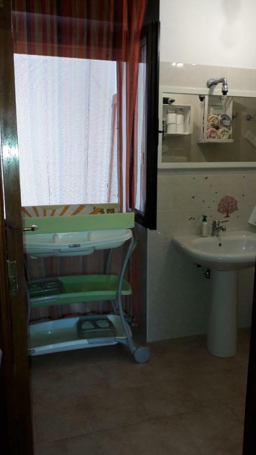 Casa Marina Lu Tuvaraggiu Casa Vacanze 索尔索 外观 照片